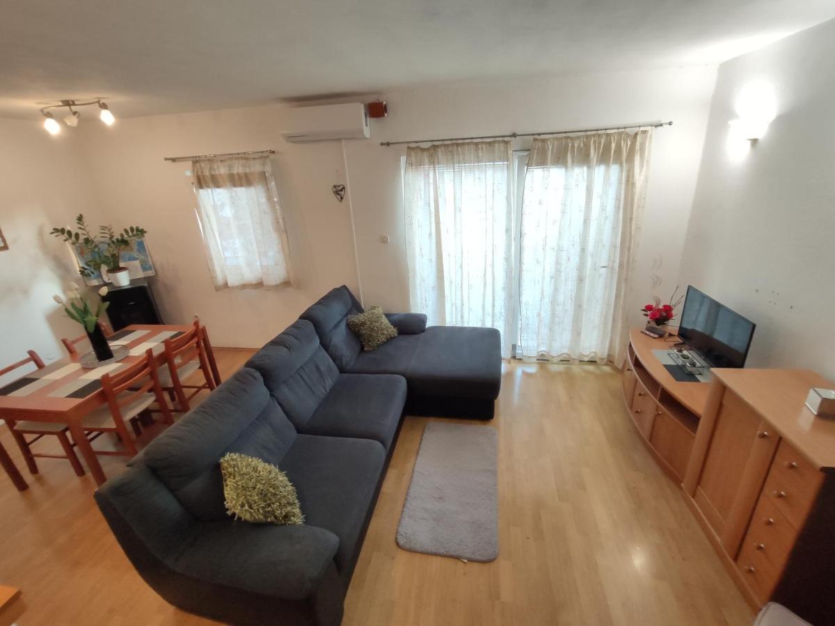 Apartments Jadranka Makarska Eksteriør billede