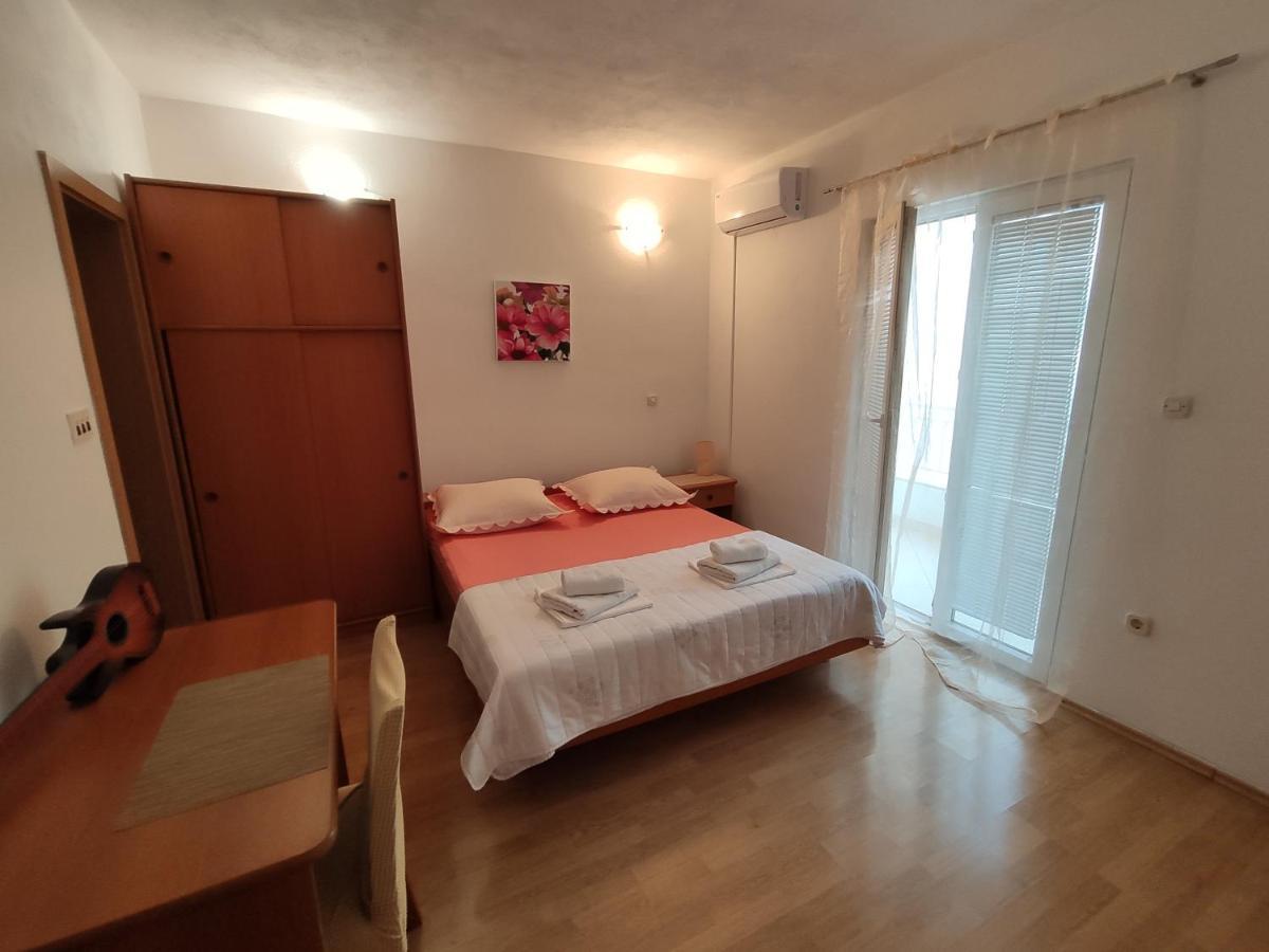 Apartments Jadranka Makarska Eksteriør billede
