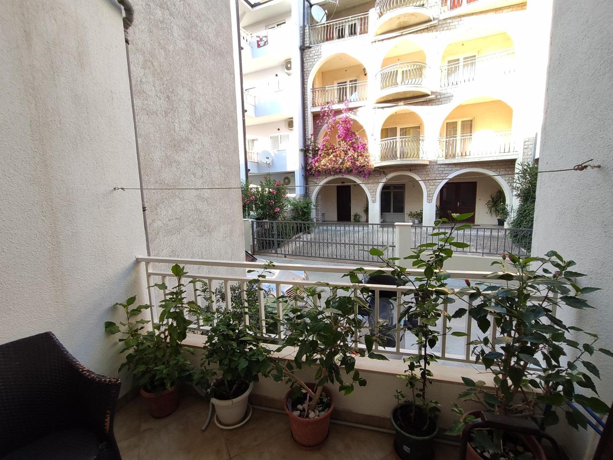 Apartments Jadranka Makarska Eksteriør billede